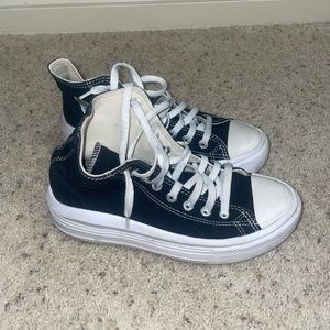 Platform converse